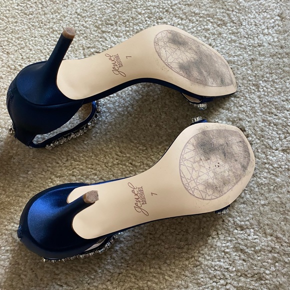 Jewel by Badgley Mischka Size 7 Heels - Picture 6 of 8